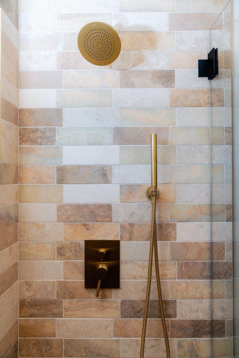Alan Drive, Penngrove — bathroom — Sonoma Residential Services